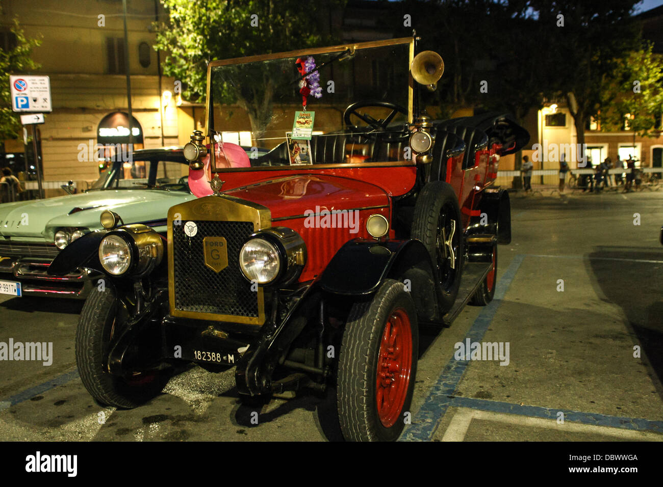 Senigallia, Italy. 2nd August, 2013. Waiting the Summer Jamboree  [International Festival 60's revival Rock & Roll], Before 69 USA oldest car park, in city center of Senigallia, Italy on Aug 04, 2013. Credit:  Valerio Agolino/Alamy Live News Stock Photo