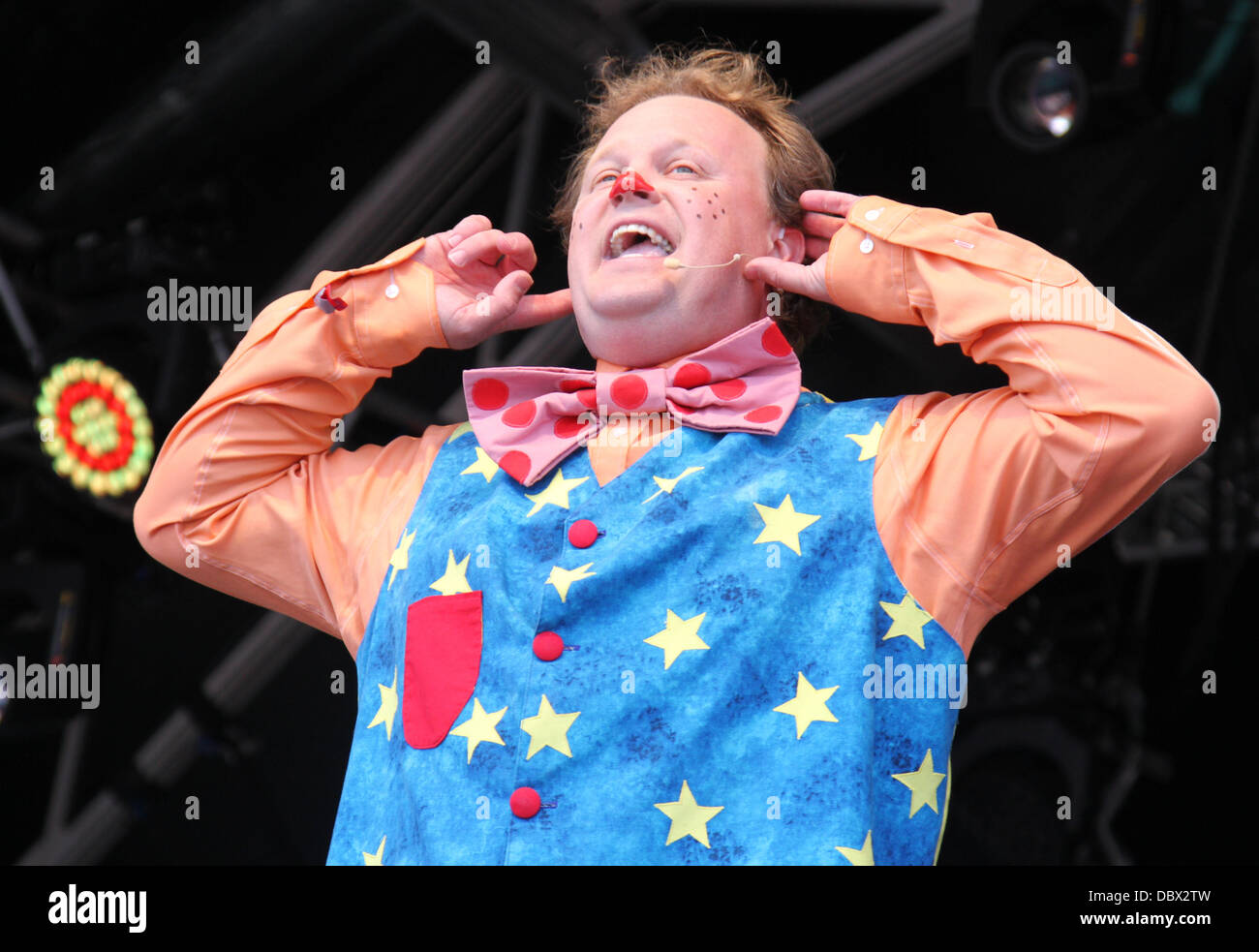 mr-tumble-hi-res-stock-photography-and-images-alamy