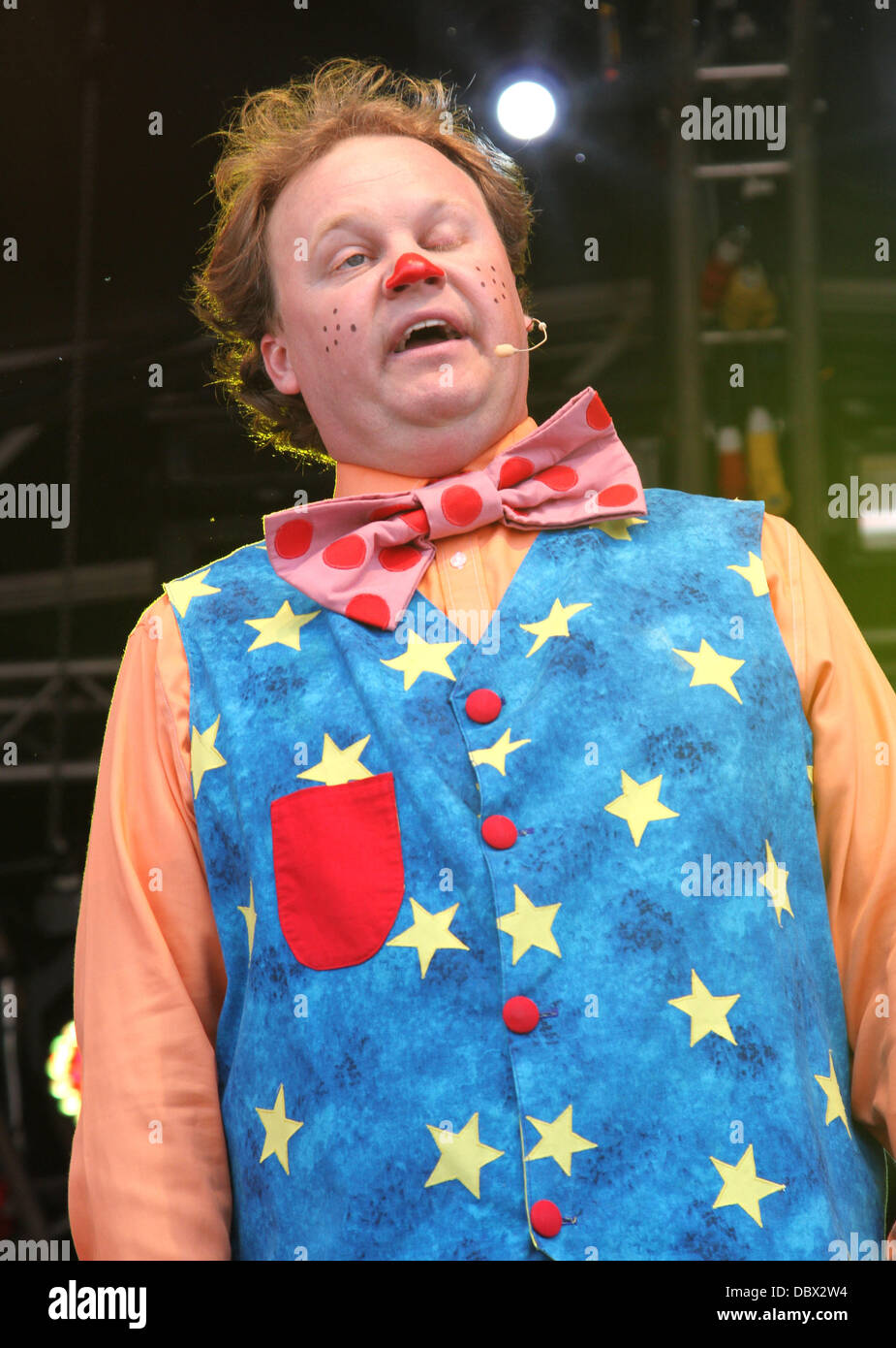 mr tumble plush