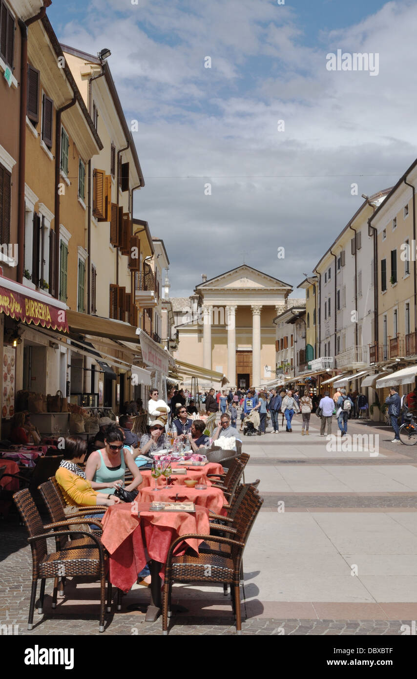 Piazza Giacomo Matteotti in Bardolino, on Lake Garda. Stock Photo