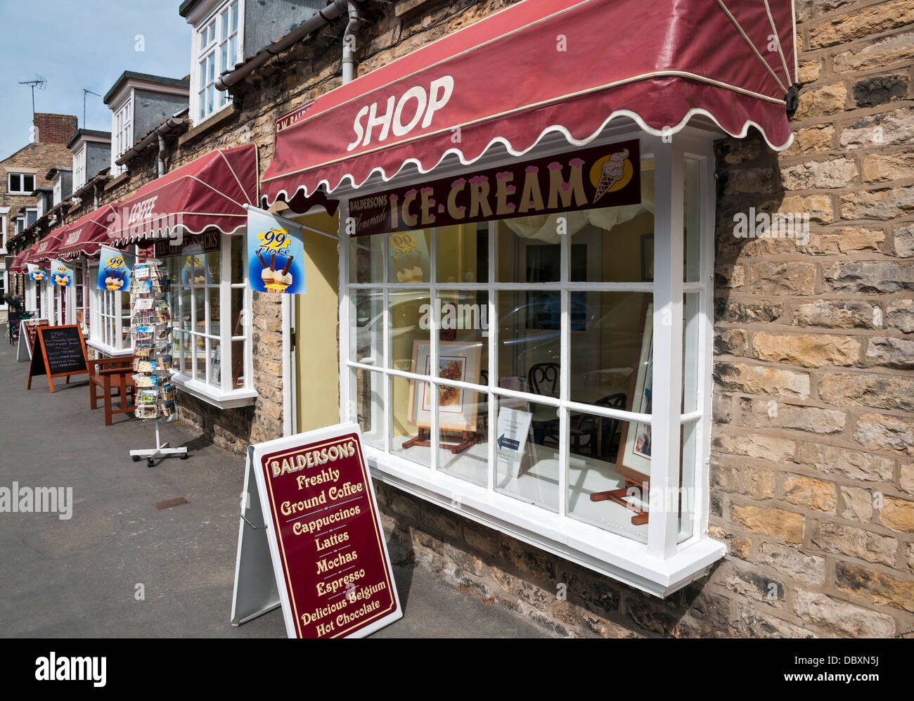 Great Britain, England, North Yorkshire, Thornton-le-Dale, Baldersons Ice Cream Parlour Coffee Shop Stock Photo