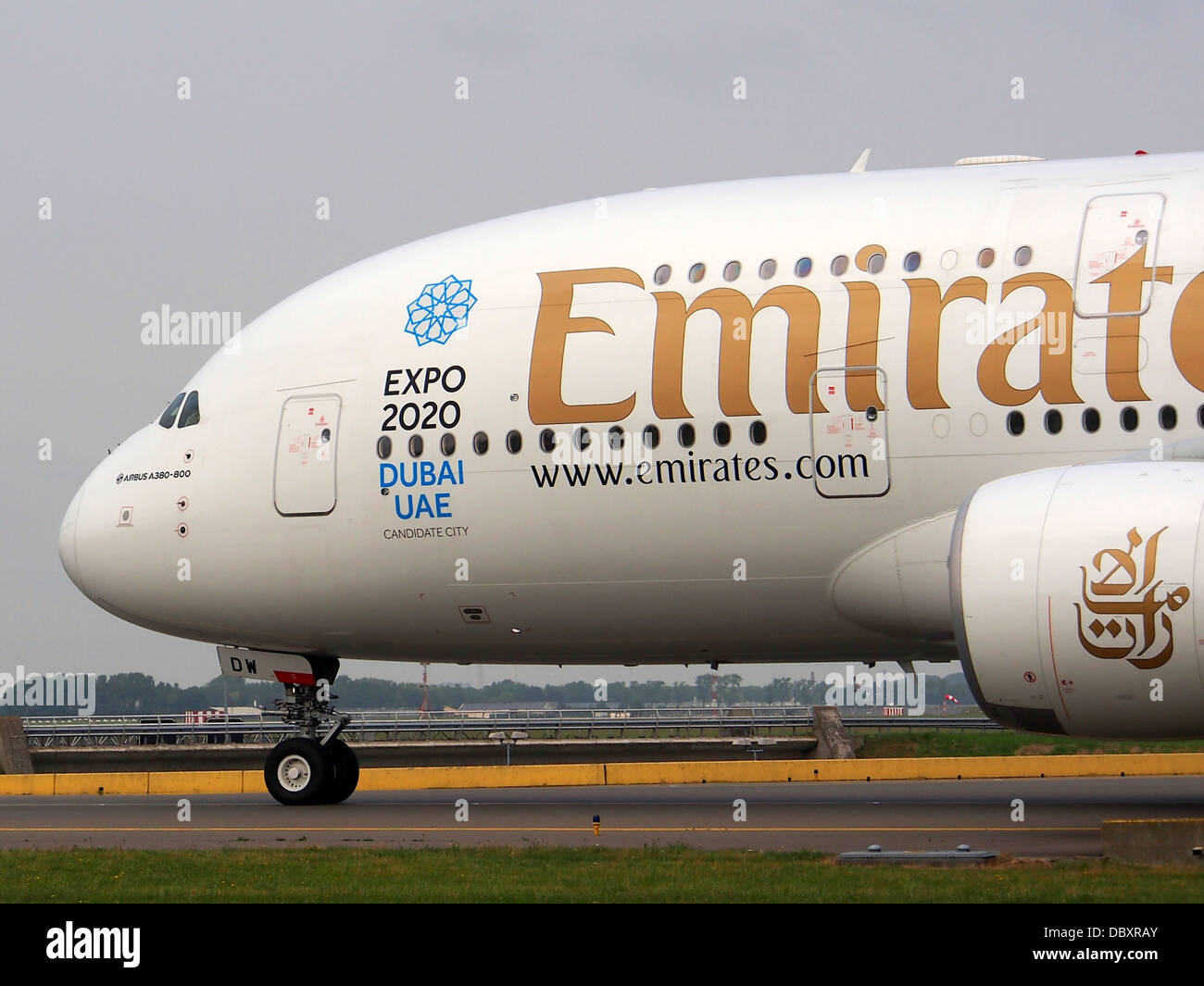A6-EDW Emirates Airbus A380-861 - cn 103 taxiing 14july2013 -006 Stock Photo