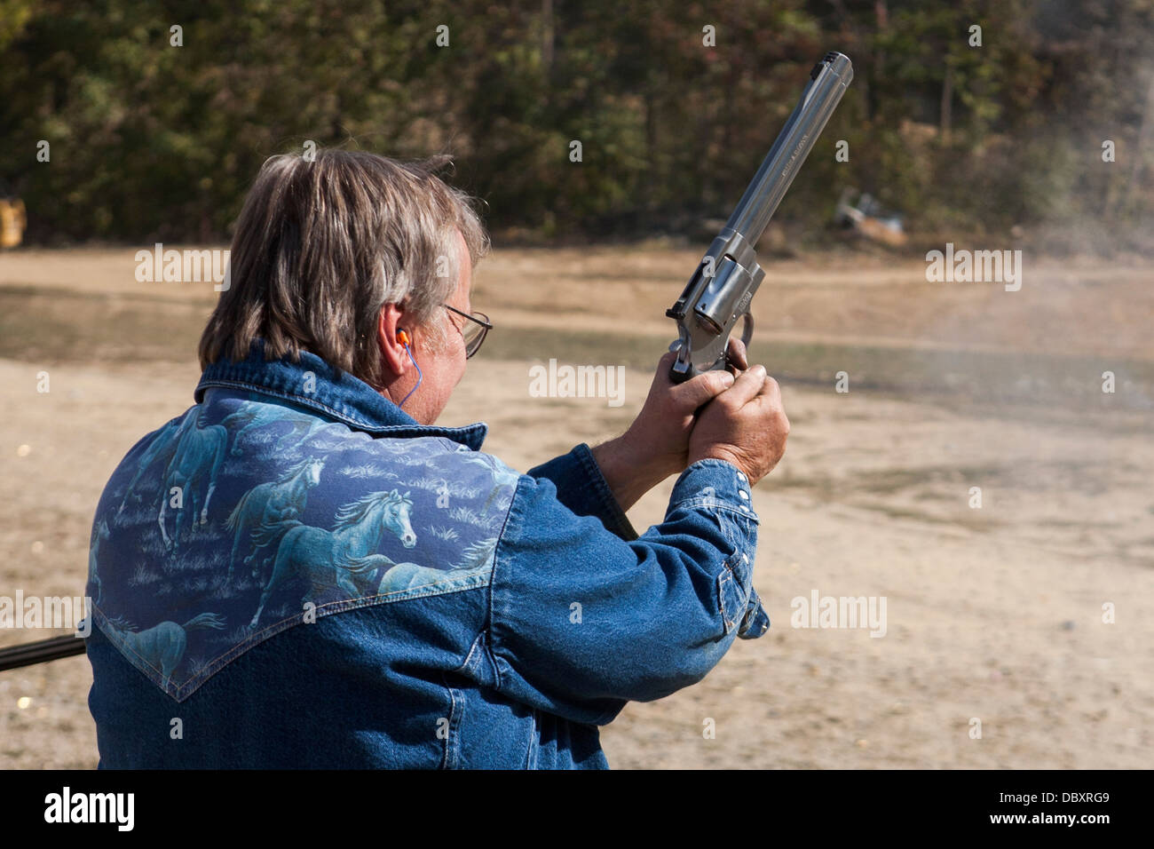 Funny shooting hi-res stock photography and images - Alamy