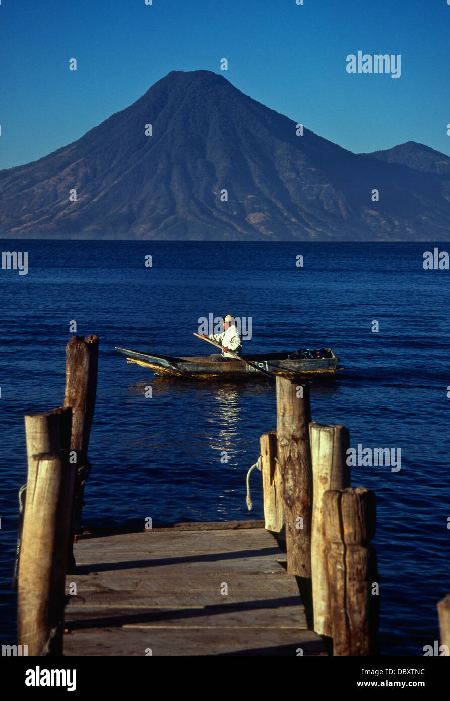 Lake Atitlan (Lago de Atitlán), Guatemala Stock Photo Alamy