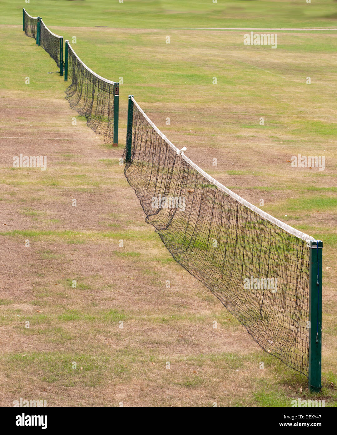 Grass tennis courts hires stock photography and images Alamy