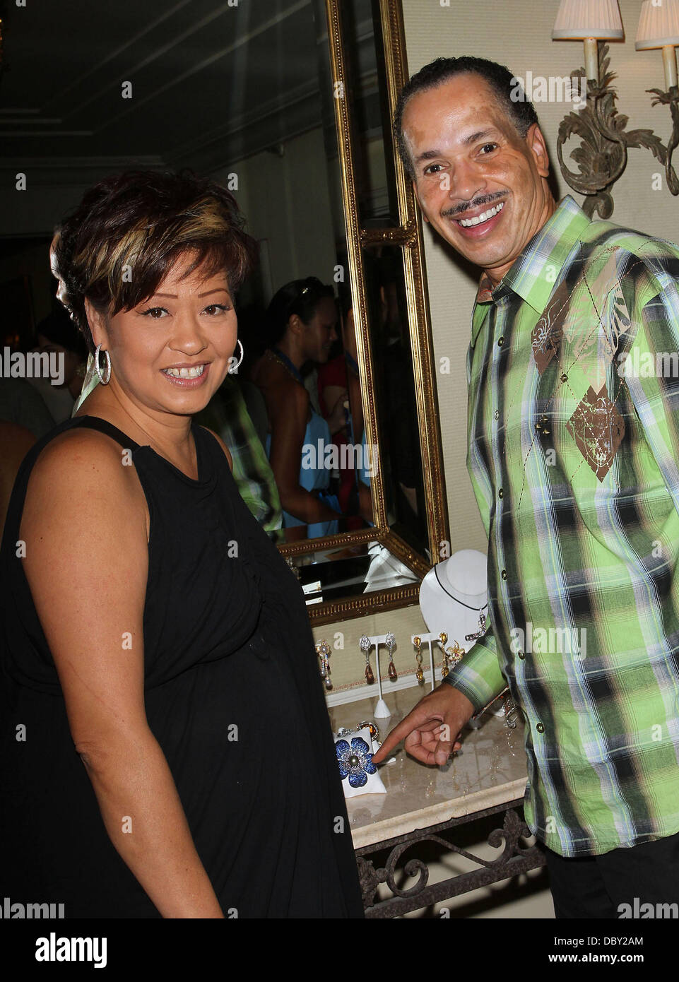 Jarvee Hutcherson (R) and Guest JetBlue and Nubar invite celebrities