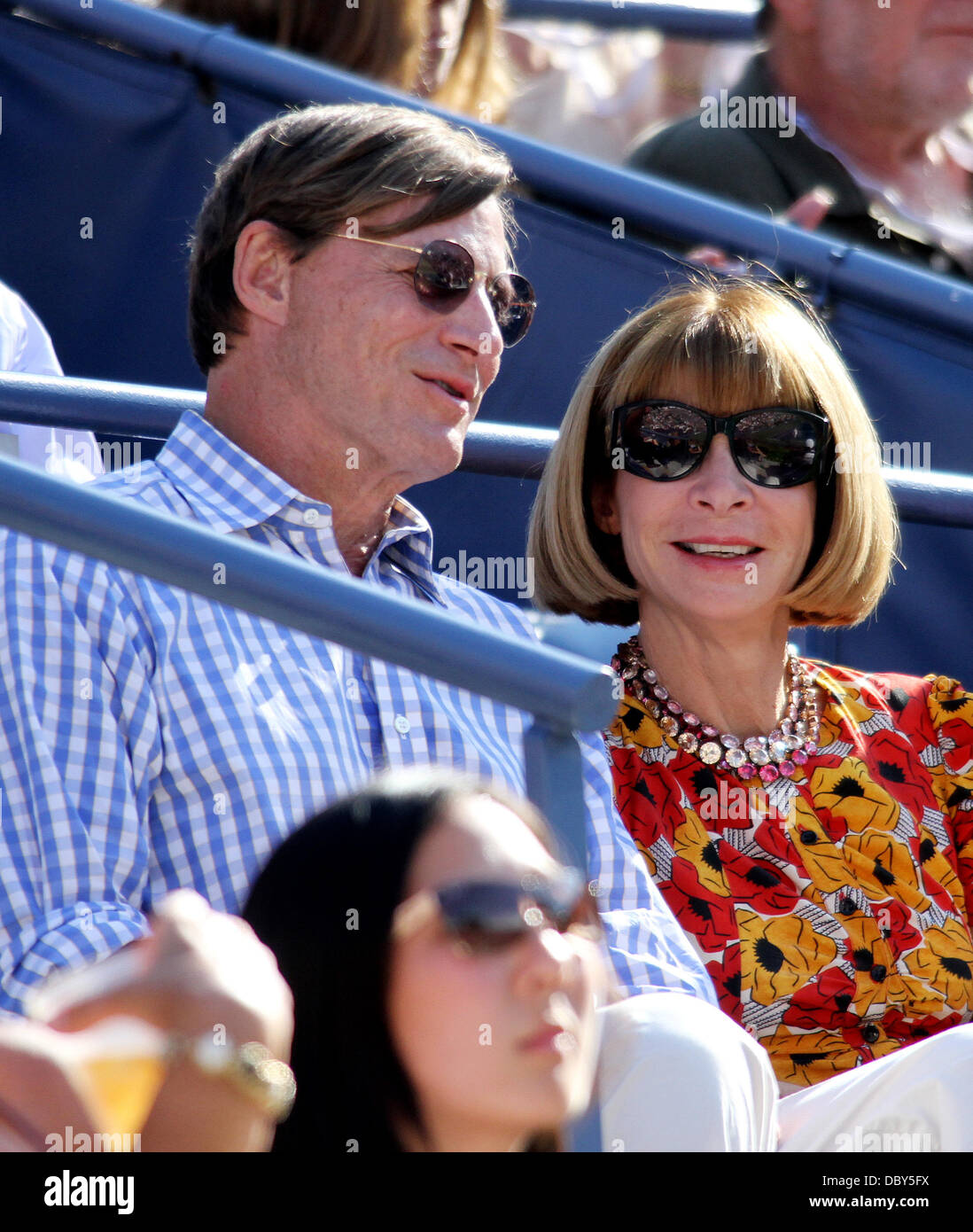 Anna Wintour And Shelby Bryan The Us Open Tennis Semi Final Match Between Roger Federer And Novak Djokovic Held At Usta Billie Jean King National Tennis Center In Flushing Queens New York City