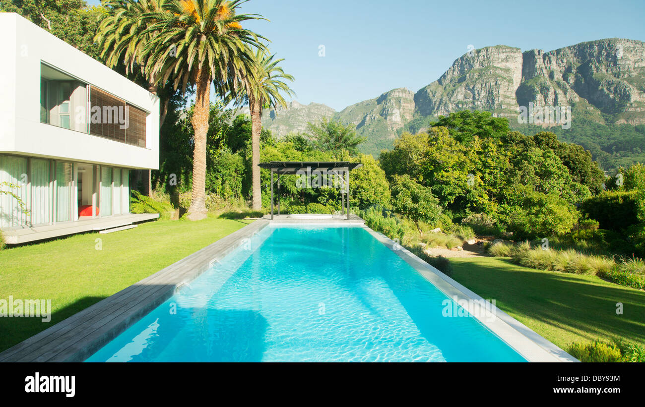 Modern house and swimming pool Stock Photo
