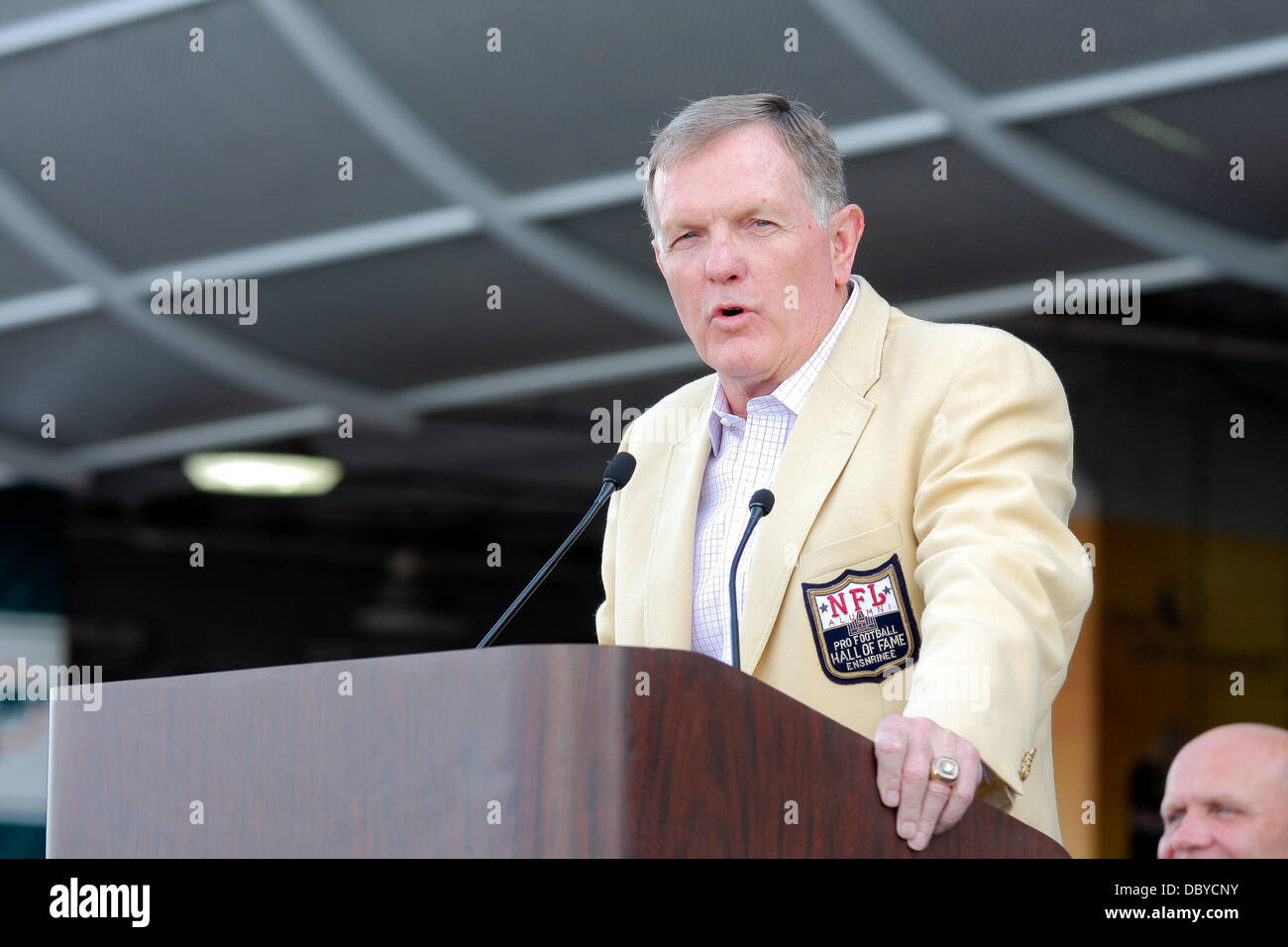 Bob Griese Statue dedication for Joe Robbie before the Miami Dolphins 2011 season home opener against the New England Patriots Miami Florida, USA - 12.09.11 Stock Photo