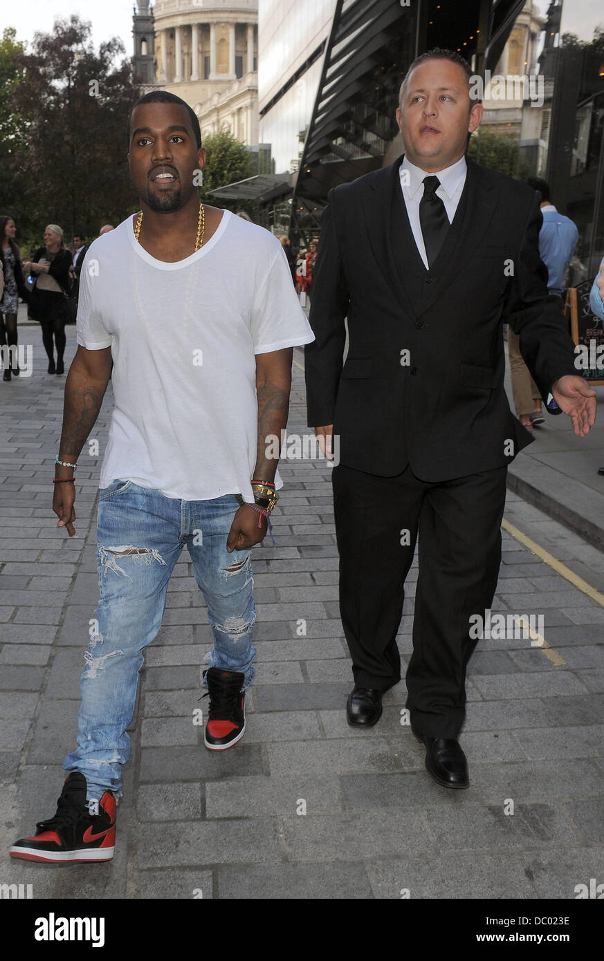 Kanye West London Fashion Week Spring/Summer 2012 - Christopher Kane - Outside London, England - 19.09.11 Stock Photo