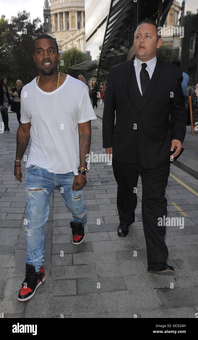 Kanye West London Fashion Week Spring/Summer 2012 - Christopher Kane - Outside London, England - 19.09.11 Stock Photo