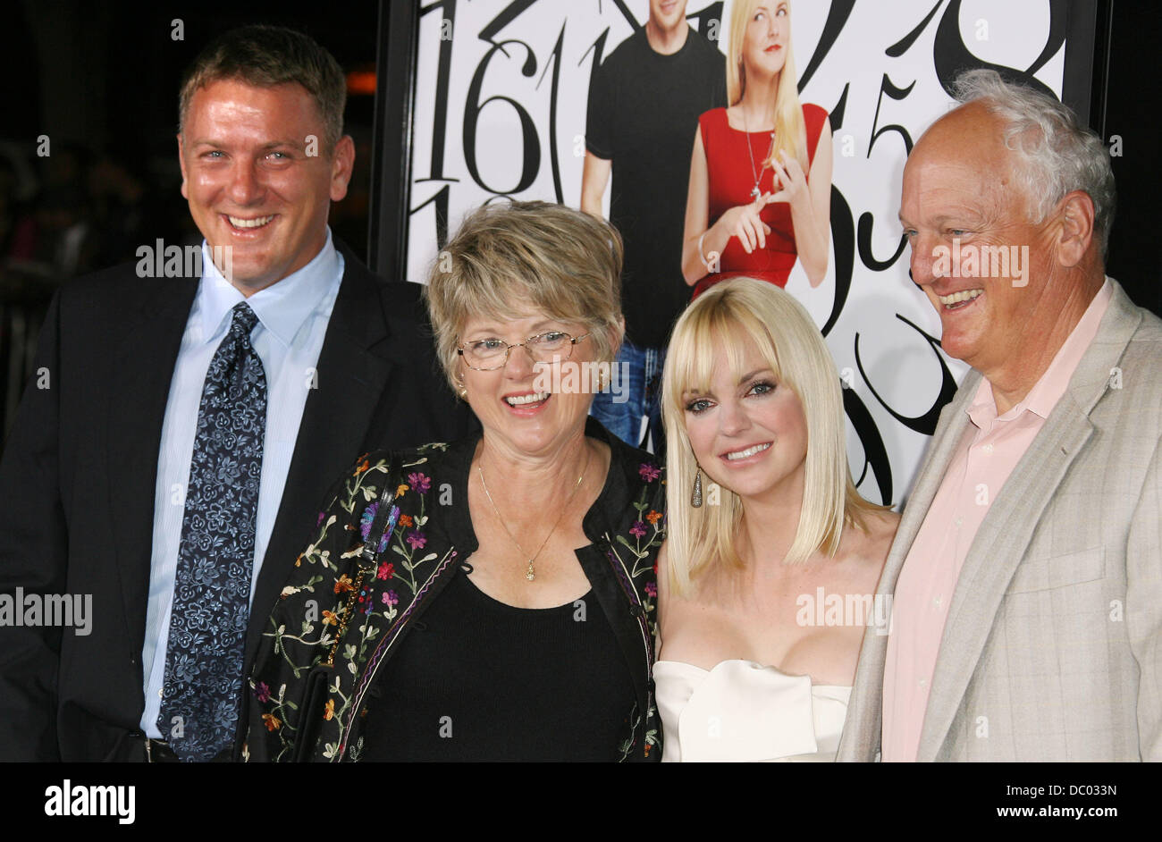 Anna Faris And Family World Premiere Of 