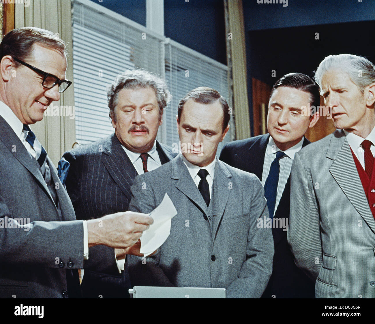 1960s 1968 HEIST COMEDY HOT MILLIONS BOB NEWHART KARL MALDEN PETER USTINOV Stock Photo