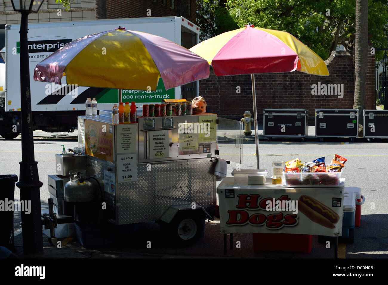 Hot dog street vendor hires stock photography and images Alamy