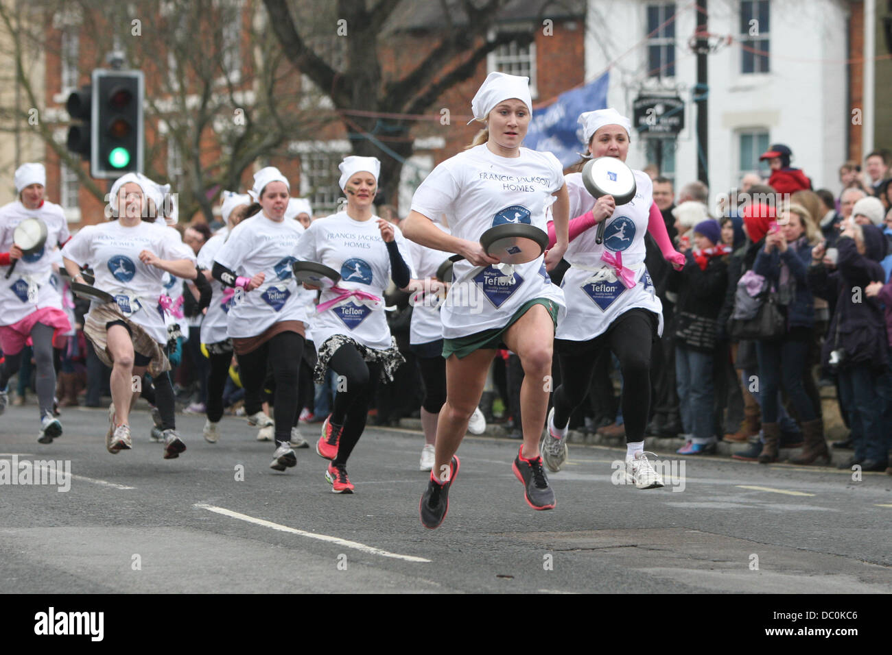 OLNEY PANCAKE RACE,THE OLDEST PANCAKE RACE IN THE WORLD Stock Photo Alamy