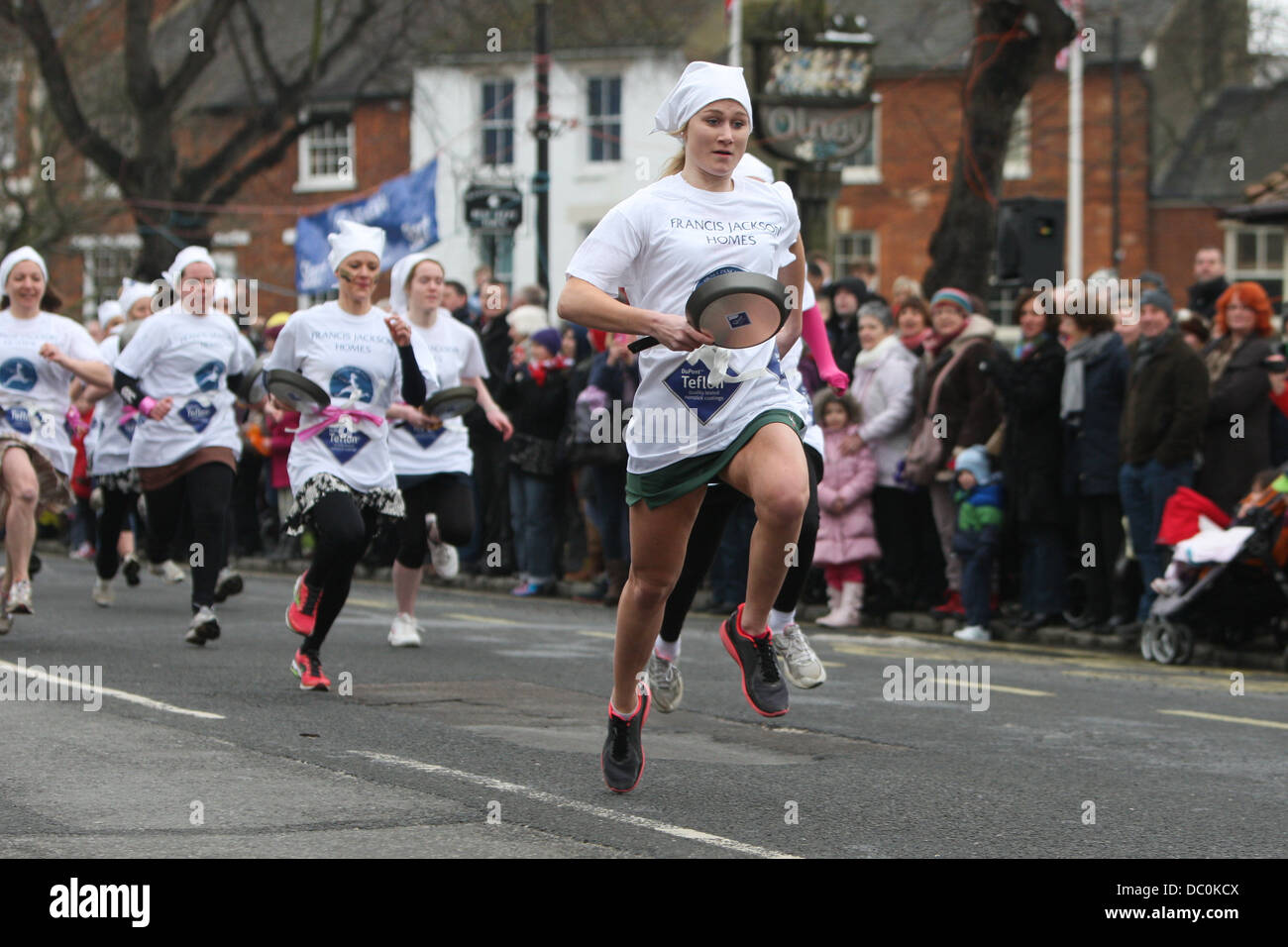 OLNEY PANCAKE RACE,THE OLDEST PANCAKE RACE IN THE WORLD Stock Photo Alamy