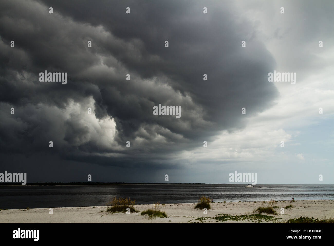 Shelf Cloud Moving over water Stock Photo