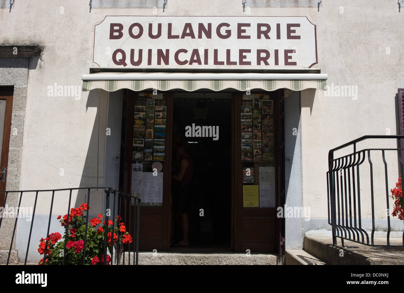 French quincaillerie hi-res stock photography and images - Alamy