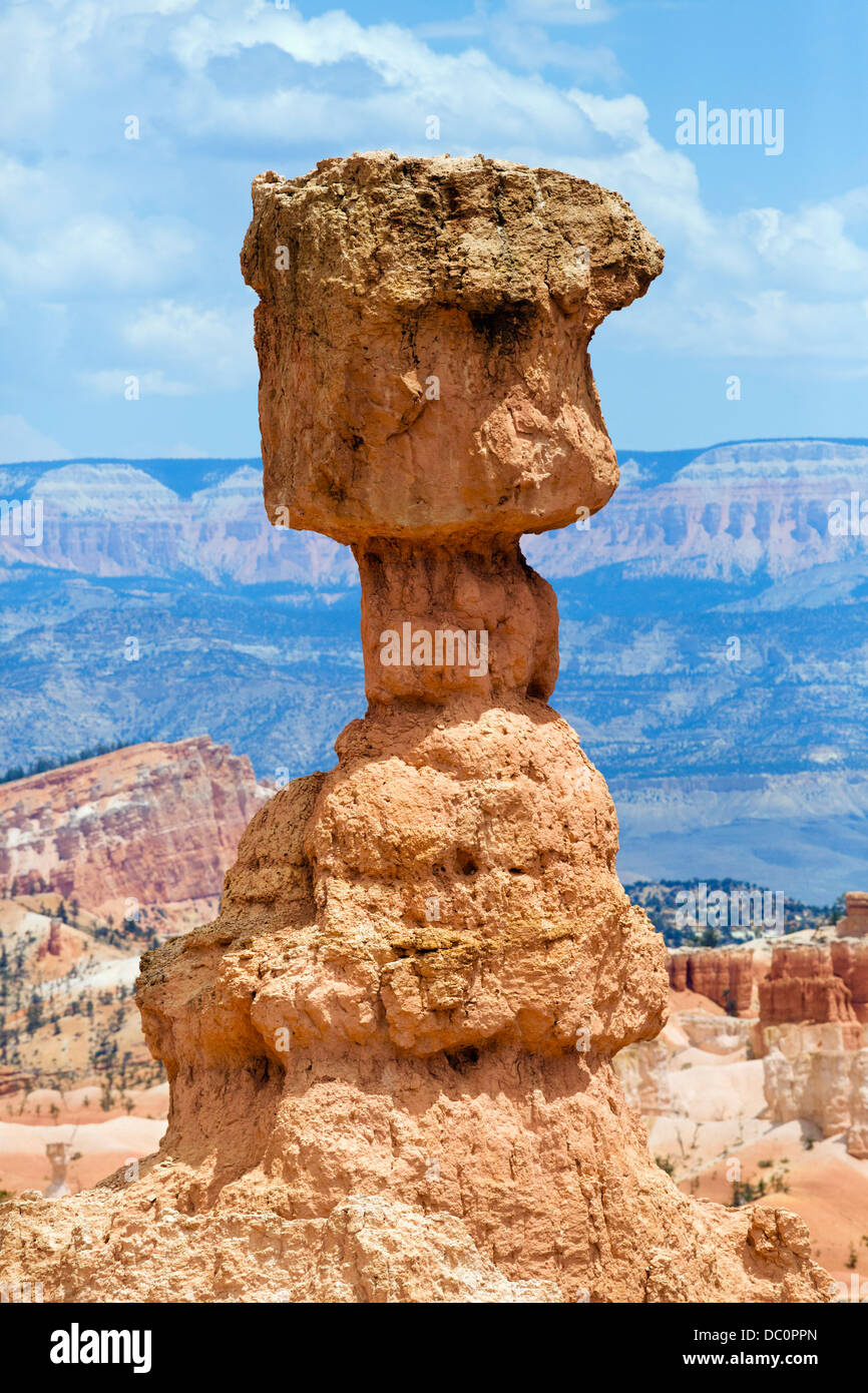 Thors Hammer monolith on the Navajo Loop Trail, Sunset Point, Bryce, Amphitheater, Bryce Canyon National Park, Utah, USA Stock Photo