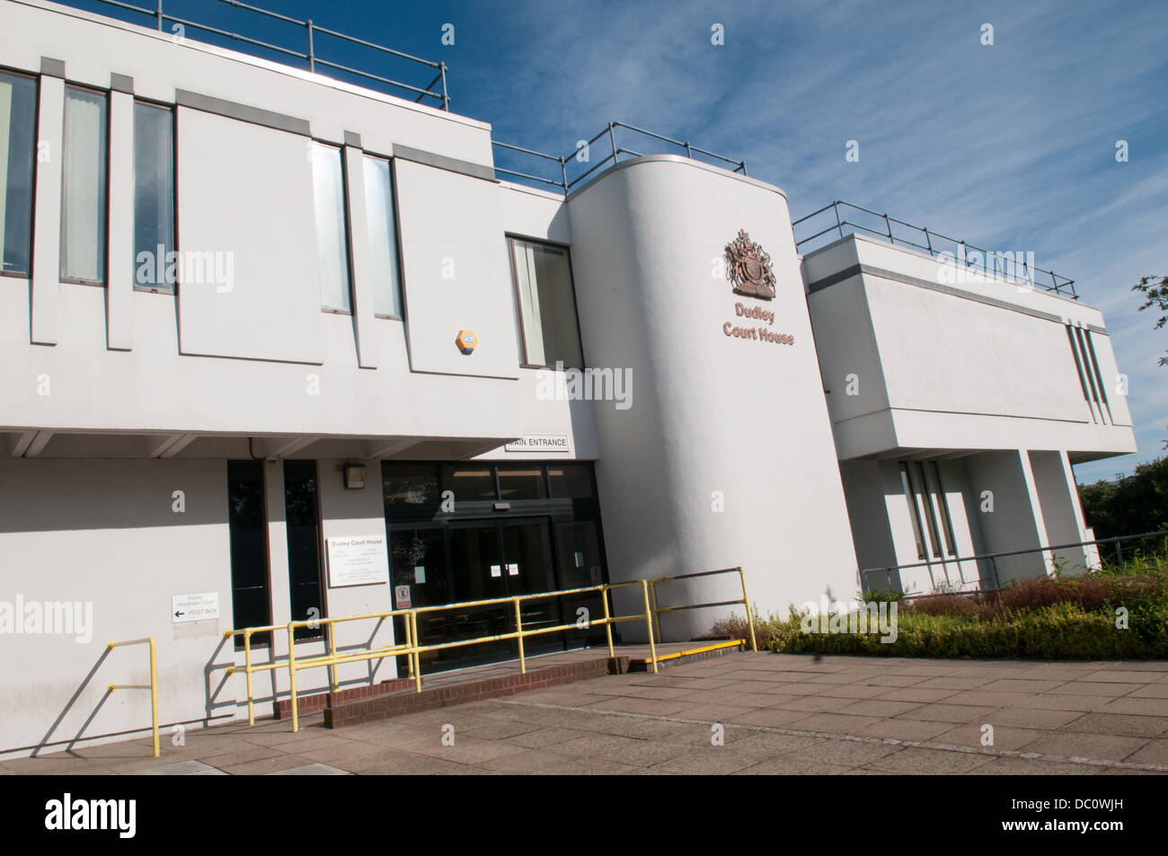 Dudley Magistrates' Court which may lose criminal cases in a Ministry of Justice restructure of services Stock Photo