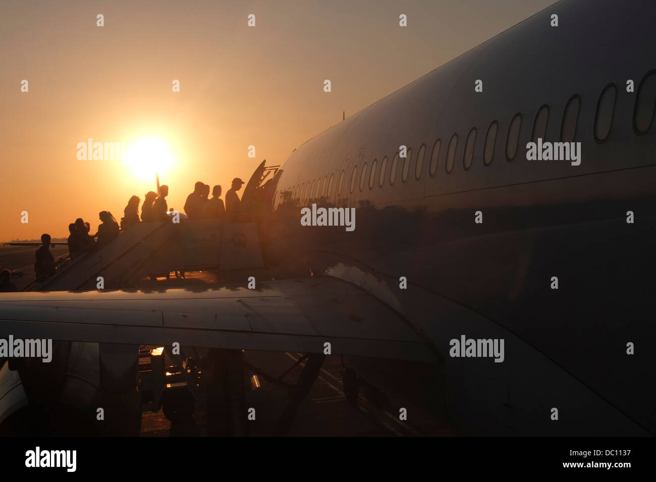 Passengers Boarding Plane High Resolution Stock Photography and Images ...