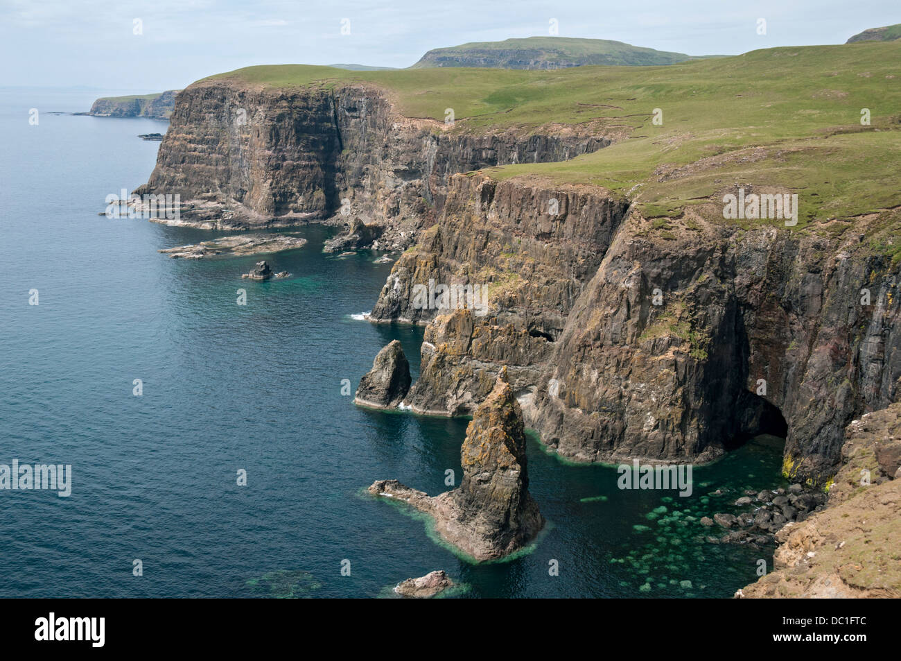 Sea stacks and cliff scenery on the Duirinish coast, Isle of Skye, Scotland, UK Stock Photo