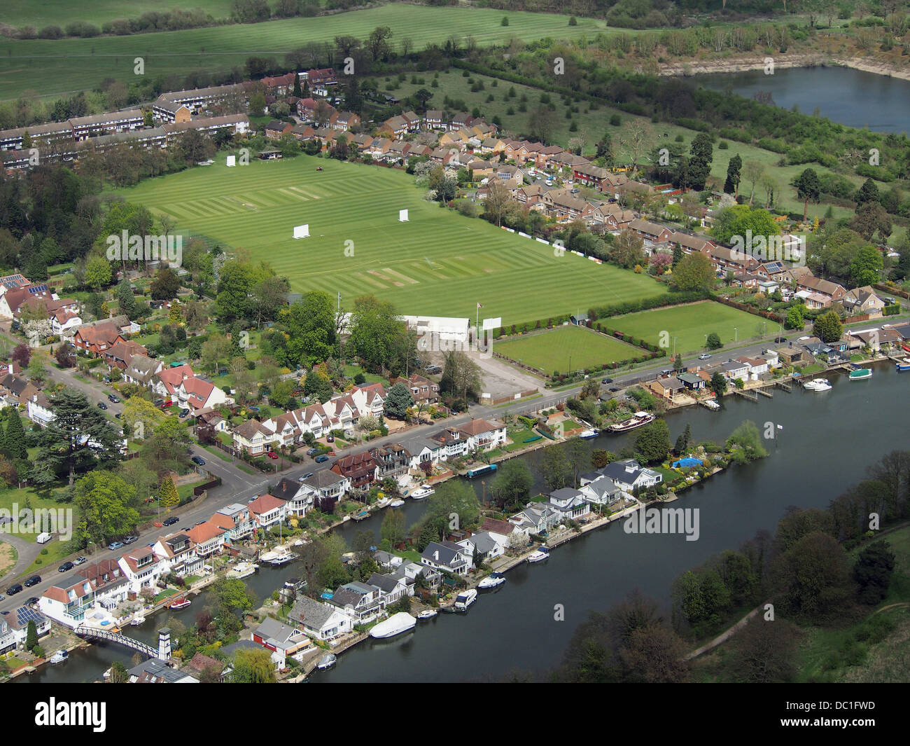 Sunbury on thames hires stock photography and images Alamy