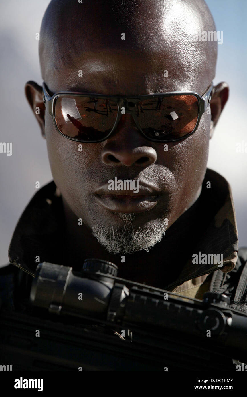 SPECIAL FORCES (2011) DJIMON HOUNSOU STEPHANE RYBOJAD (DIR) 006