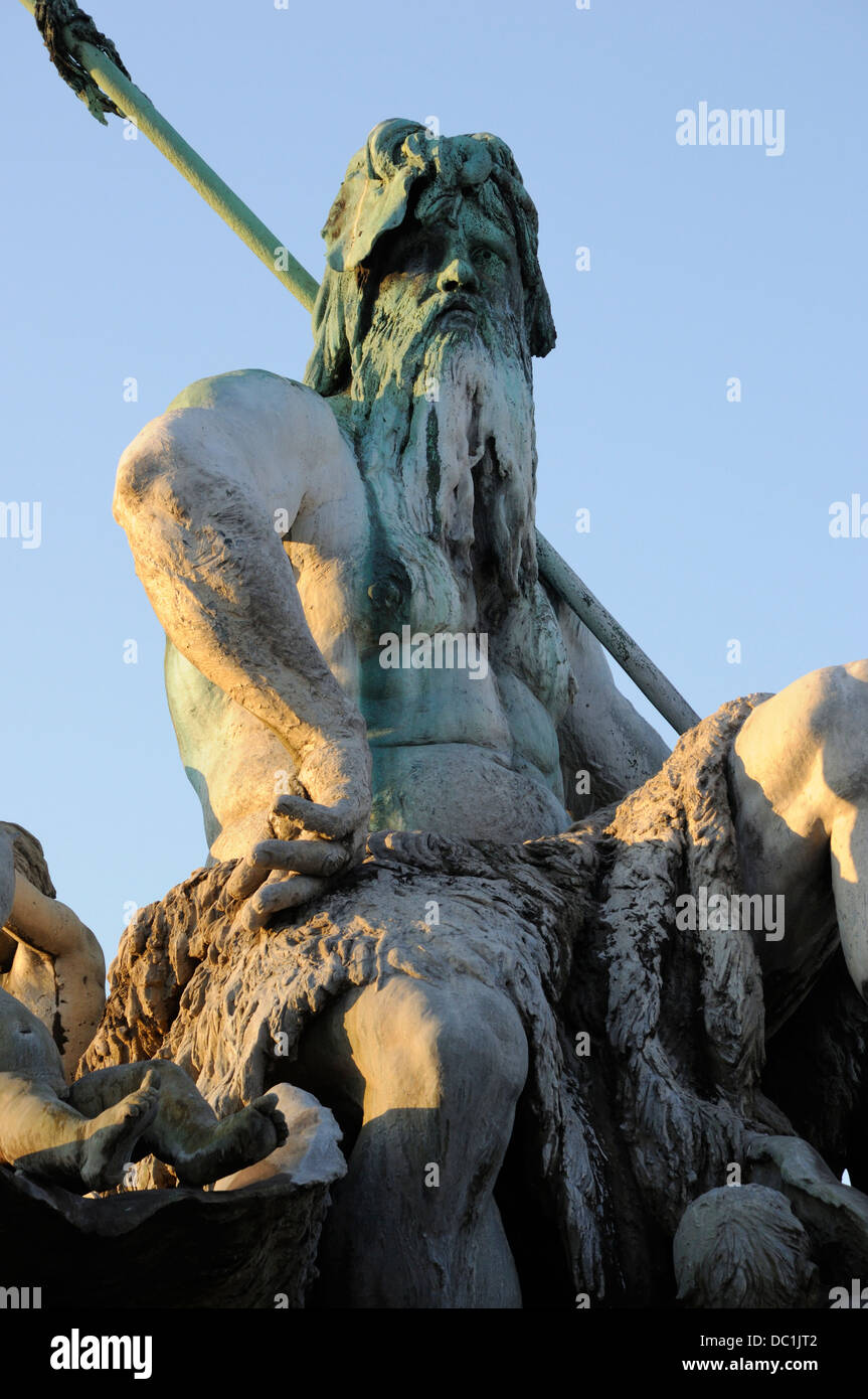 Neptune Fountain, Berlin, Germany Stock Photo Alamy