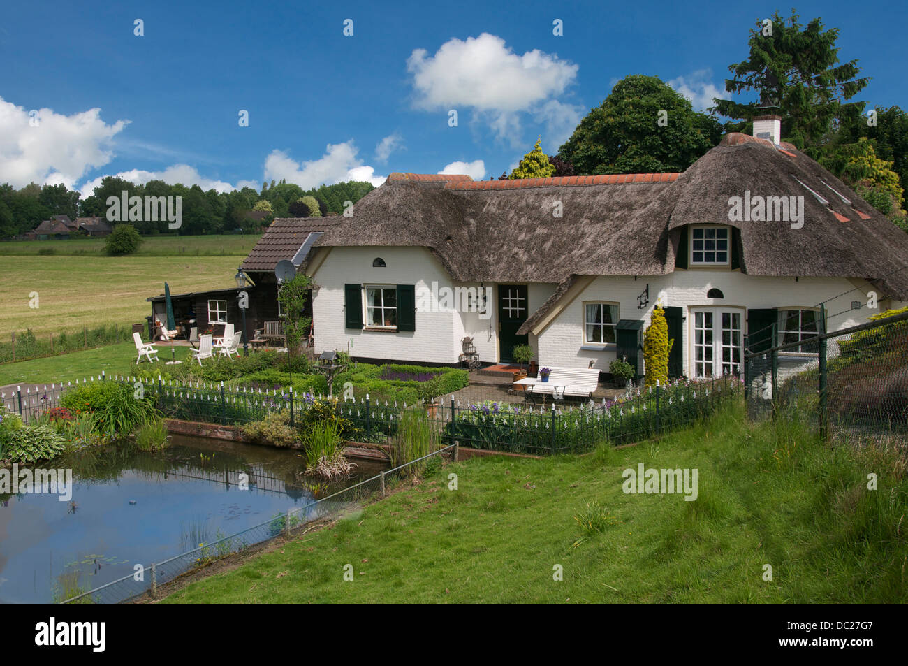 Beautiful old thatched house near Zwolle Holland Stock Photo