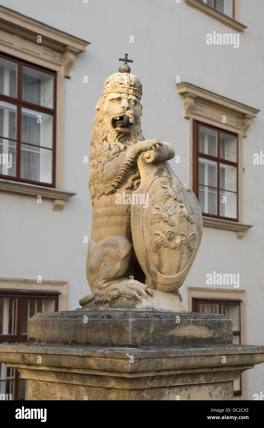 sitting crowned lion, Hofburg palace, Vienna, Austria. Stock Photo