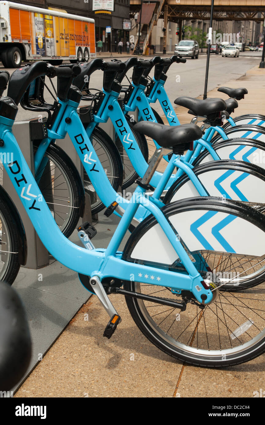 Divvy bikes, Chicago's new bike sharing bicycles Stock Photo Alamy