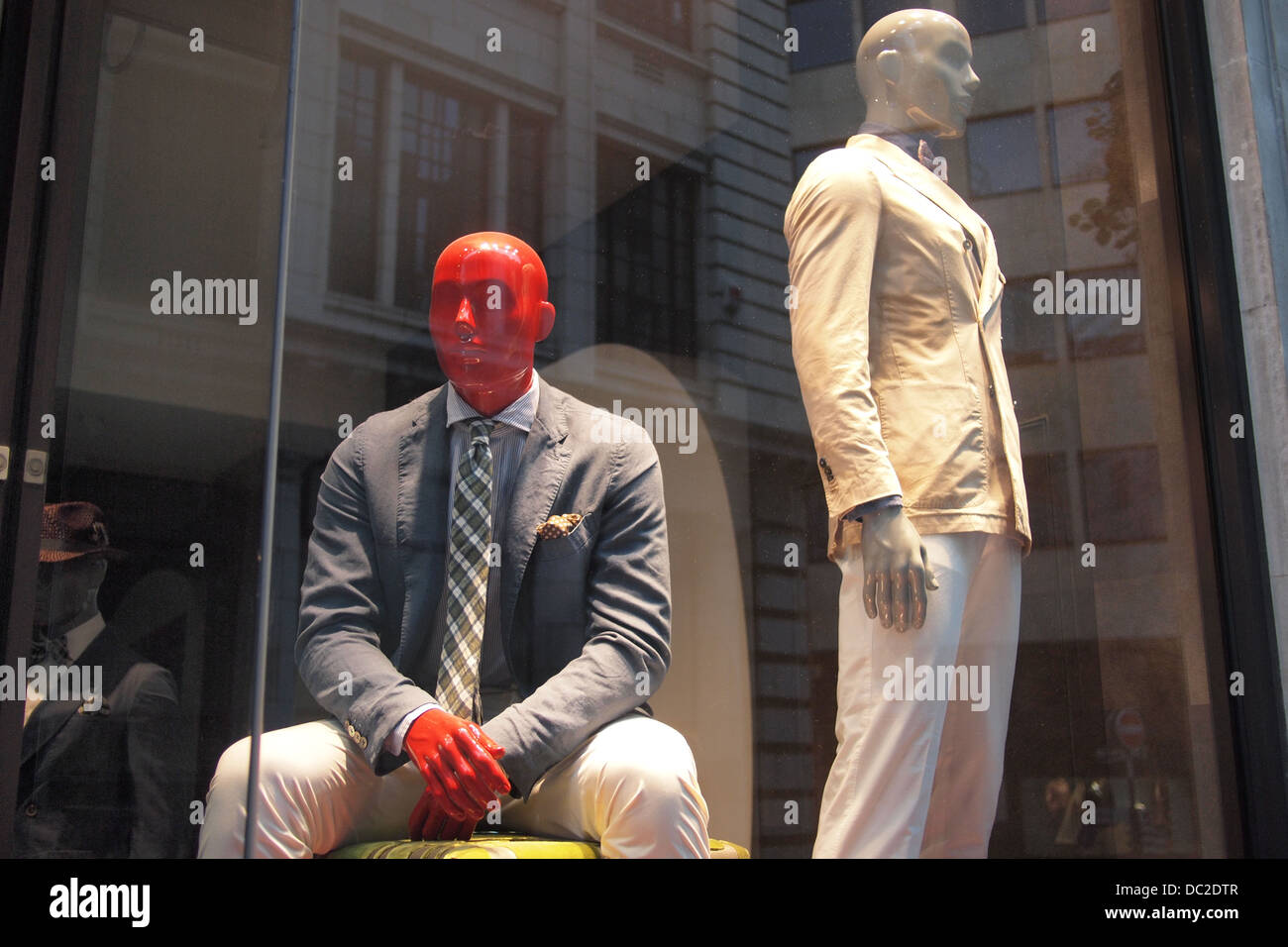 mannequin clothes models in London shop window UK Stock Photo Alamy