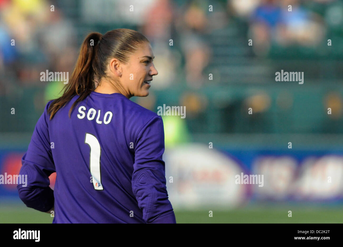 Rochester, NY, USA. 7th Aug, 2013. August 7, 2013: Seattle Reign FC goalkeeper Hope Solo #1 looks on the Western New York Flash defeated the Seattle Reign FC 1-0 at Sahlen's Stadium in Rochester, NY. Credit:  csm/Alamy Live News Stock Photo