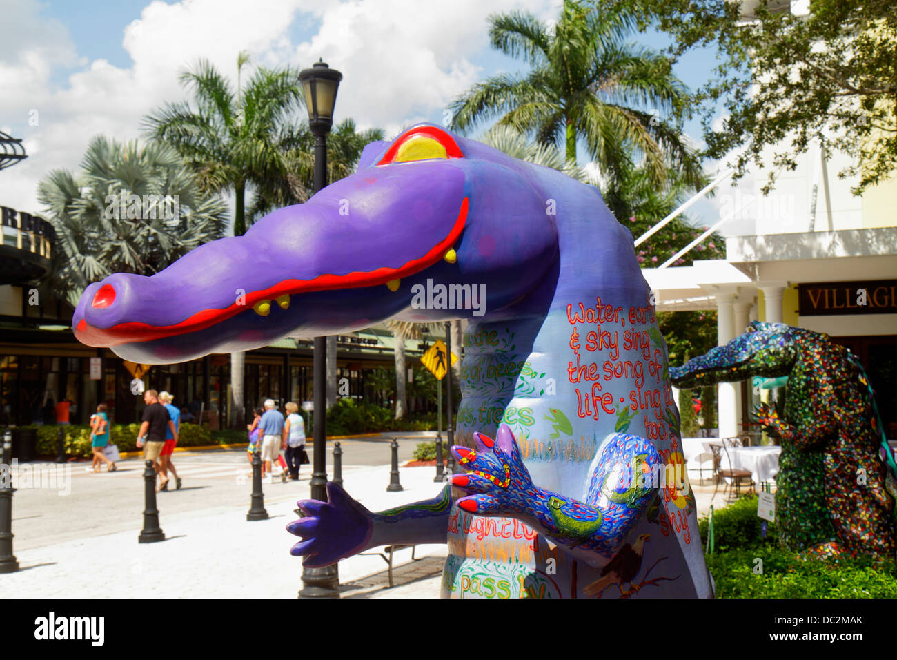 Florida Sunrise,Fort Ft. Lauderdale,Sawgrass Mills mall,ceramic alligator,art  artwork,Gator Glam,fiberglass,sculpture,visitors travel traveling tour t  Stock Photo - Alamy