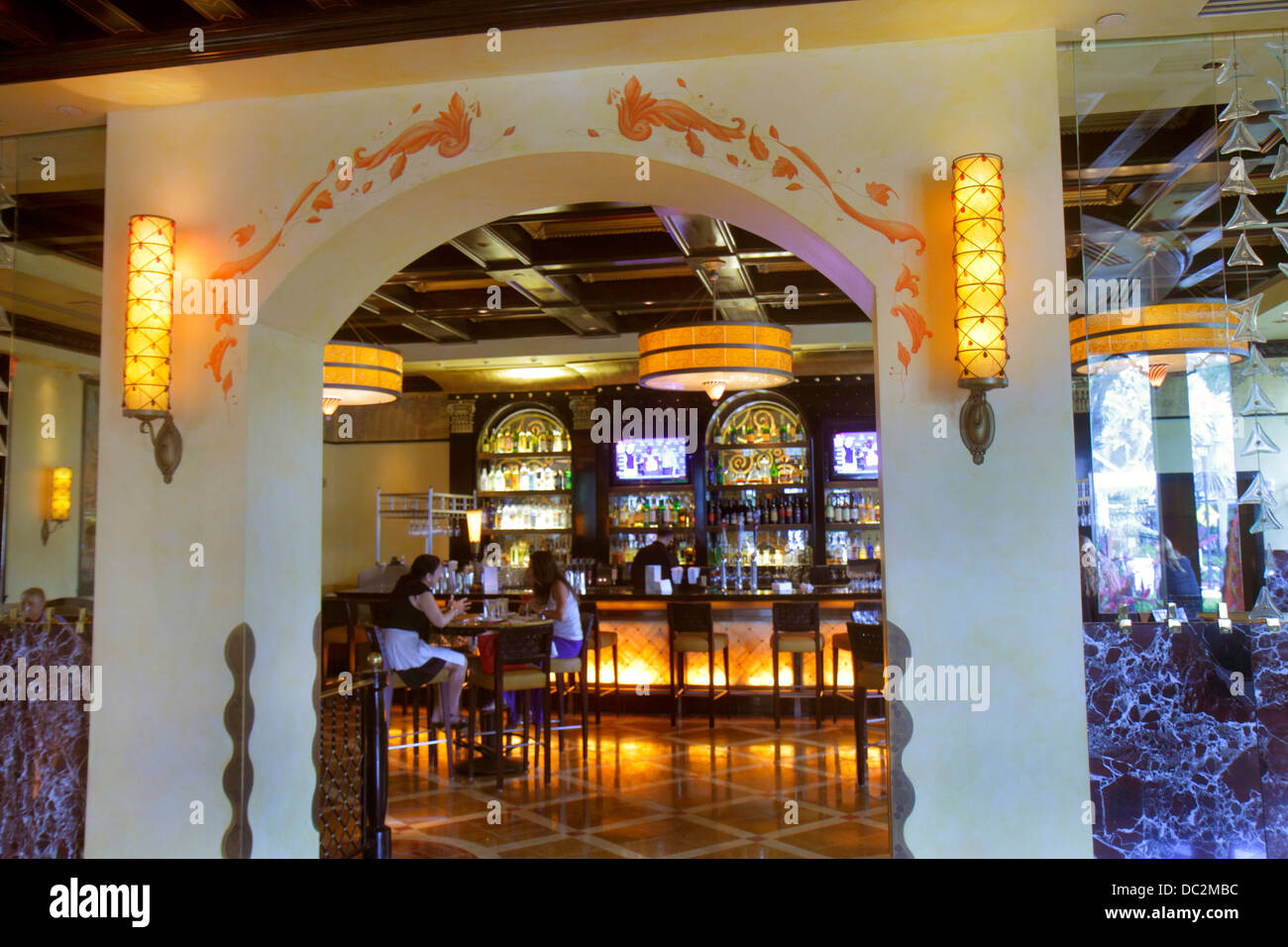 Sawgrass Mills Mall High Resolution Stock Photography and Images Alamy