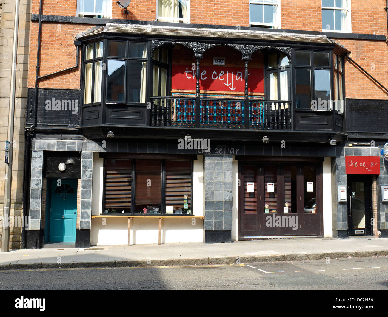 Victorian cellar hires stock photography and images Alamy