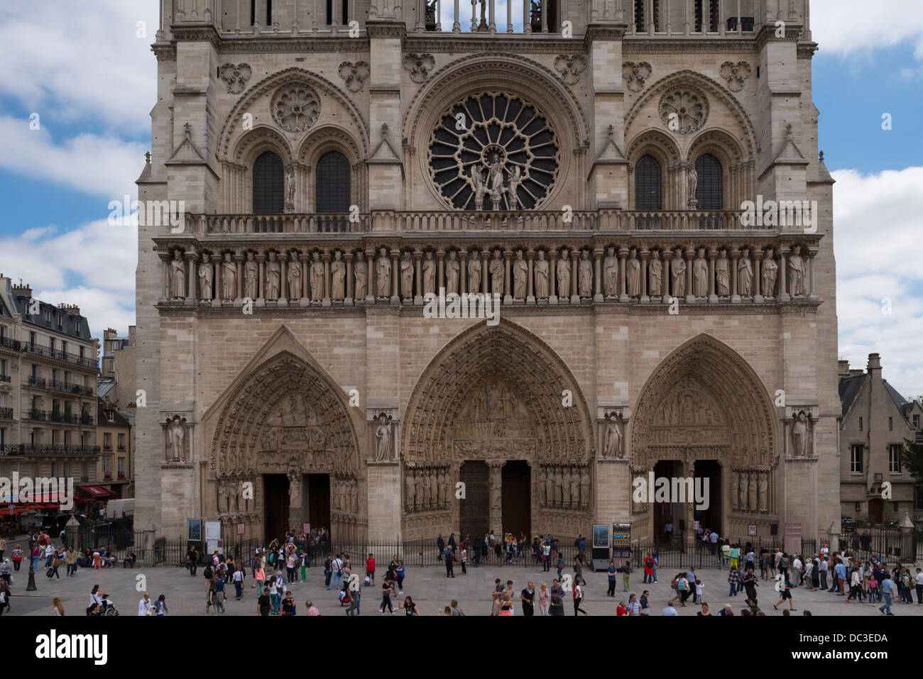 Entrance to Notre Dame cathedral, Paris Stock Photo - Alamy