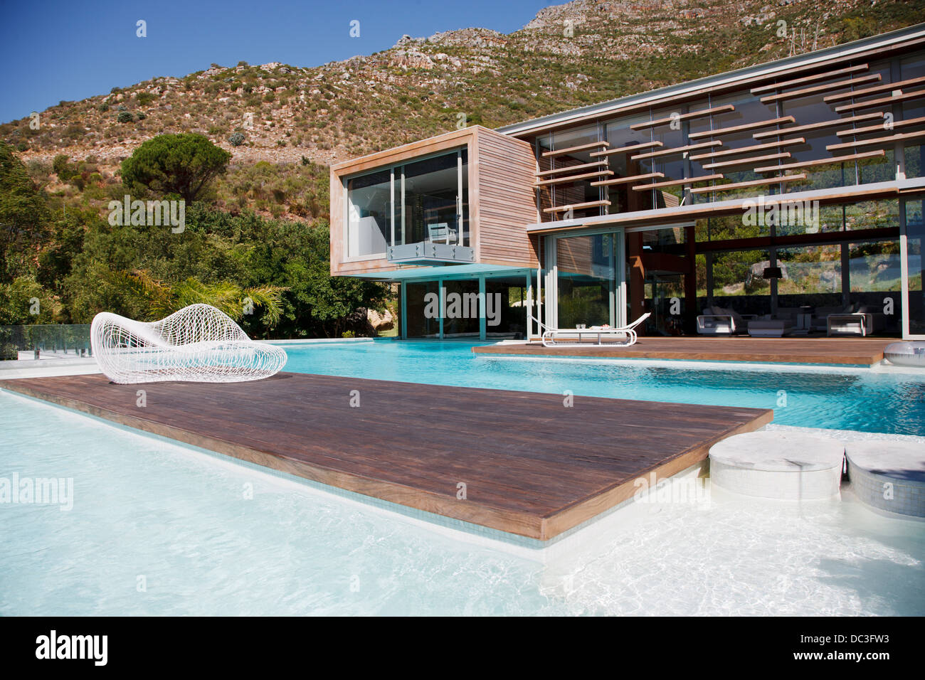 Modern house and swimming pool Stock Photo