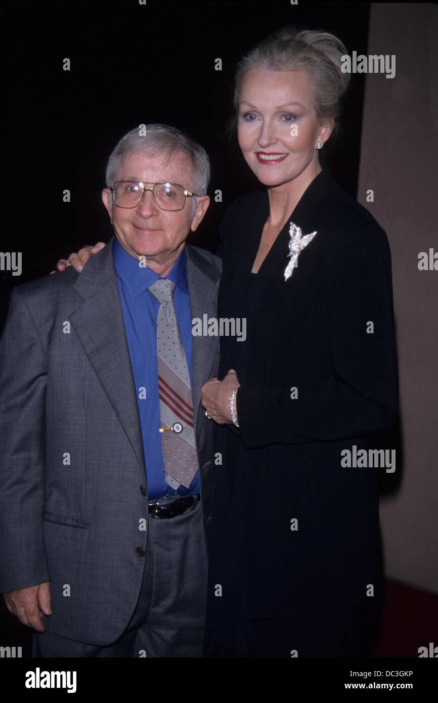 ARTE JOHNSON with wife.David L. Wolper 50th anniversary Dinner 1999.k15186tr.(Credit Image: © Tom Rodriguez/Globe Photos/ZUMAPRESS.com) Stock Photo