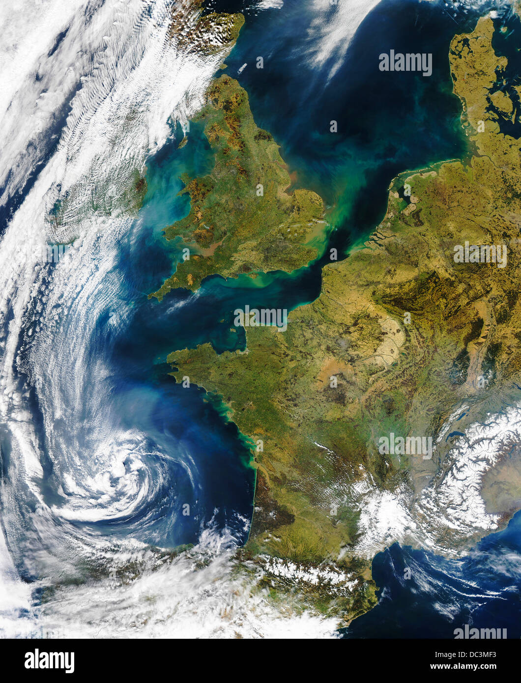 France satellite image hi-res stock photography and images - Alamy