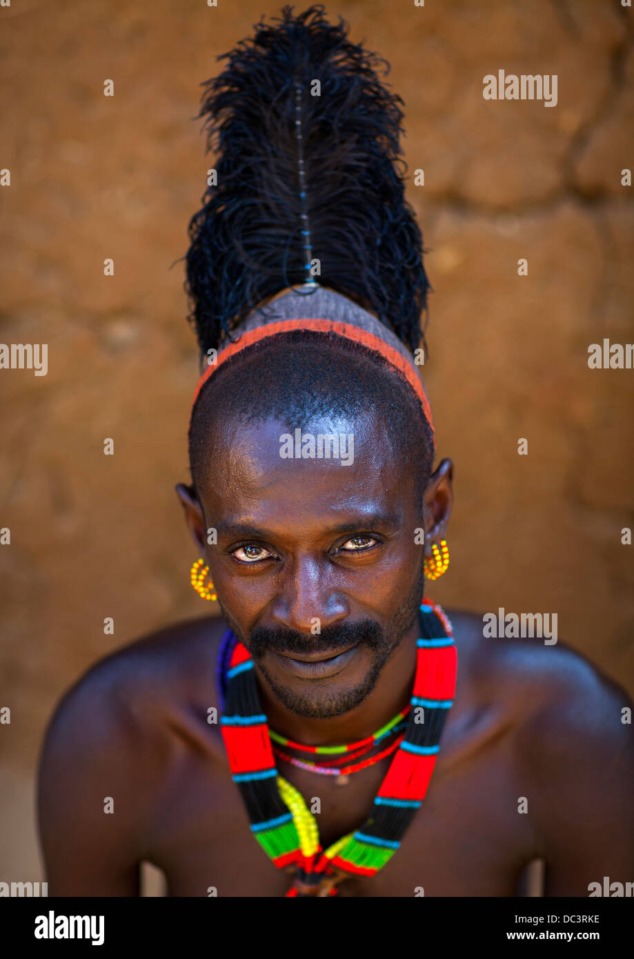 Hamer Tribe Man With Ostrich Feather, Turmi, Omo Valley, Ethiopia Stock ...