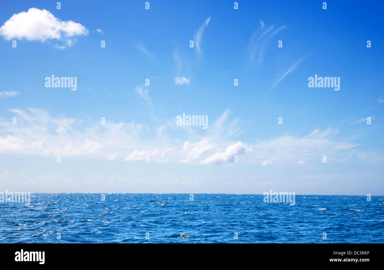 Horizon horizontal hi-res stock photography and images - Alamy