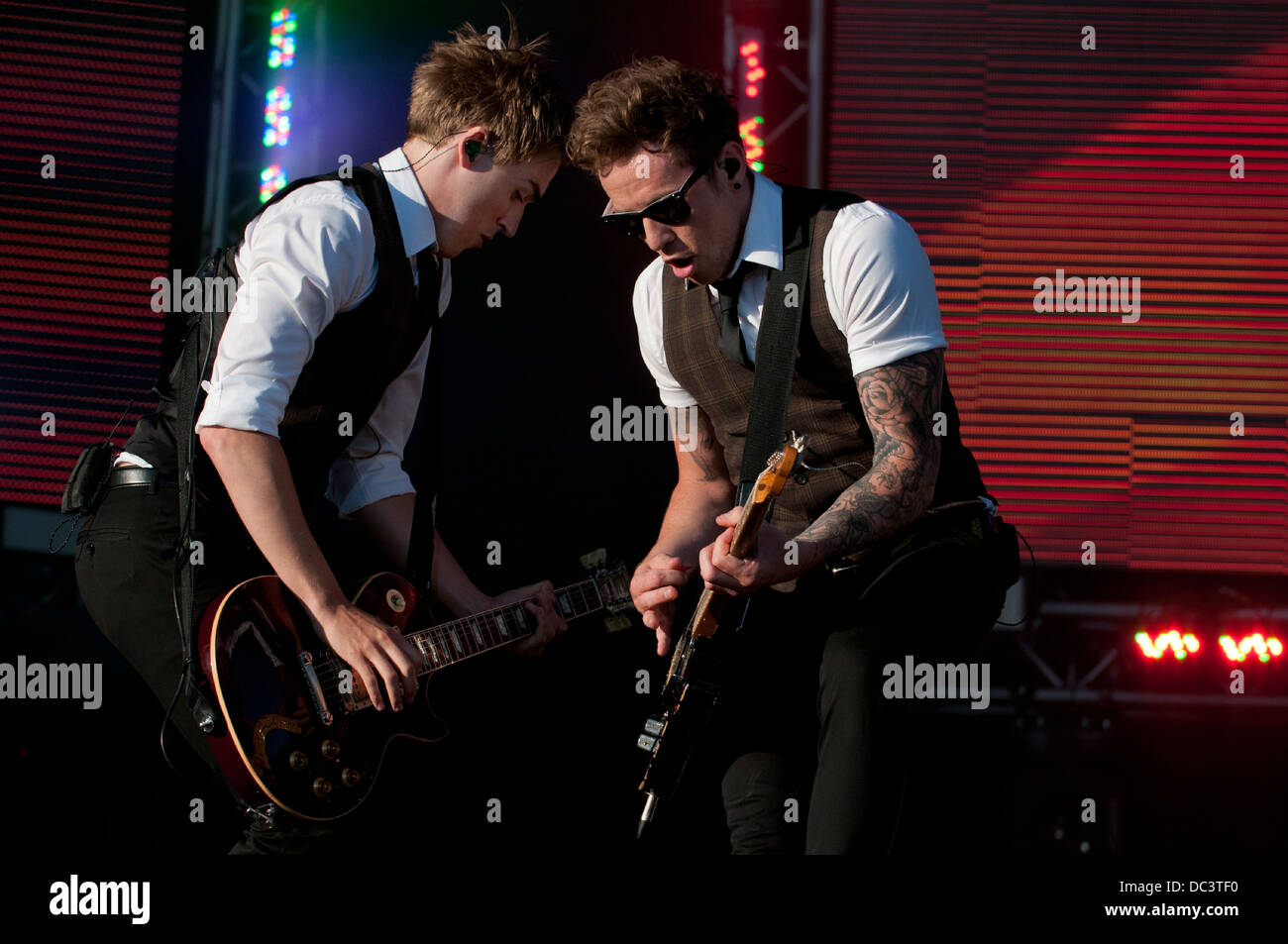 Tom fletcher and danny jones hi-res stock photography and images - Alamy