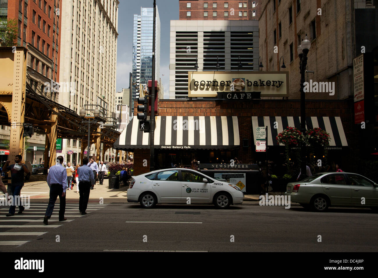 Corner Bakery Cafe downtown Chicago Illinois Stock Photo Alamy