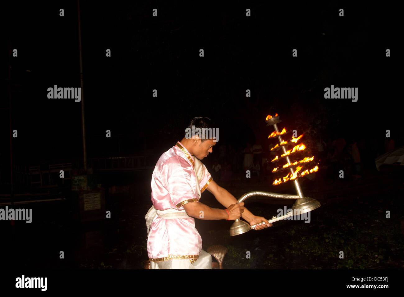 Aarti ritual performed by the Pandits (Hindu priest) on the River ...