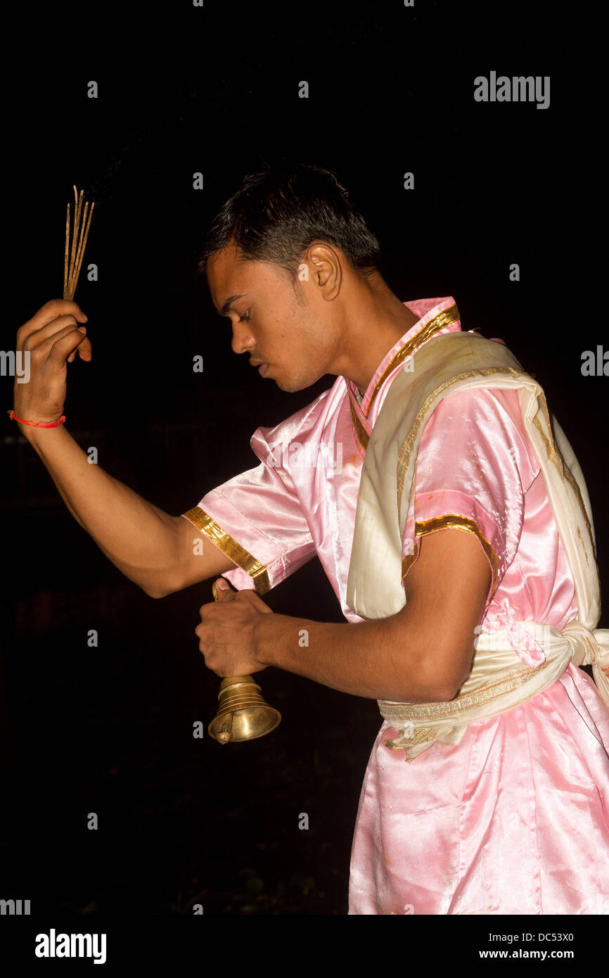 Aarti ritual performed by the Pandits (Hindu priest) on the River ...