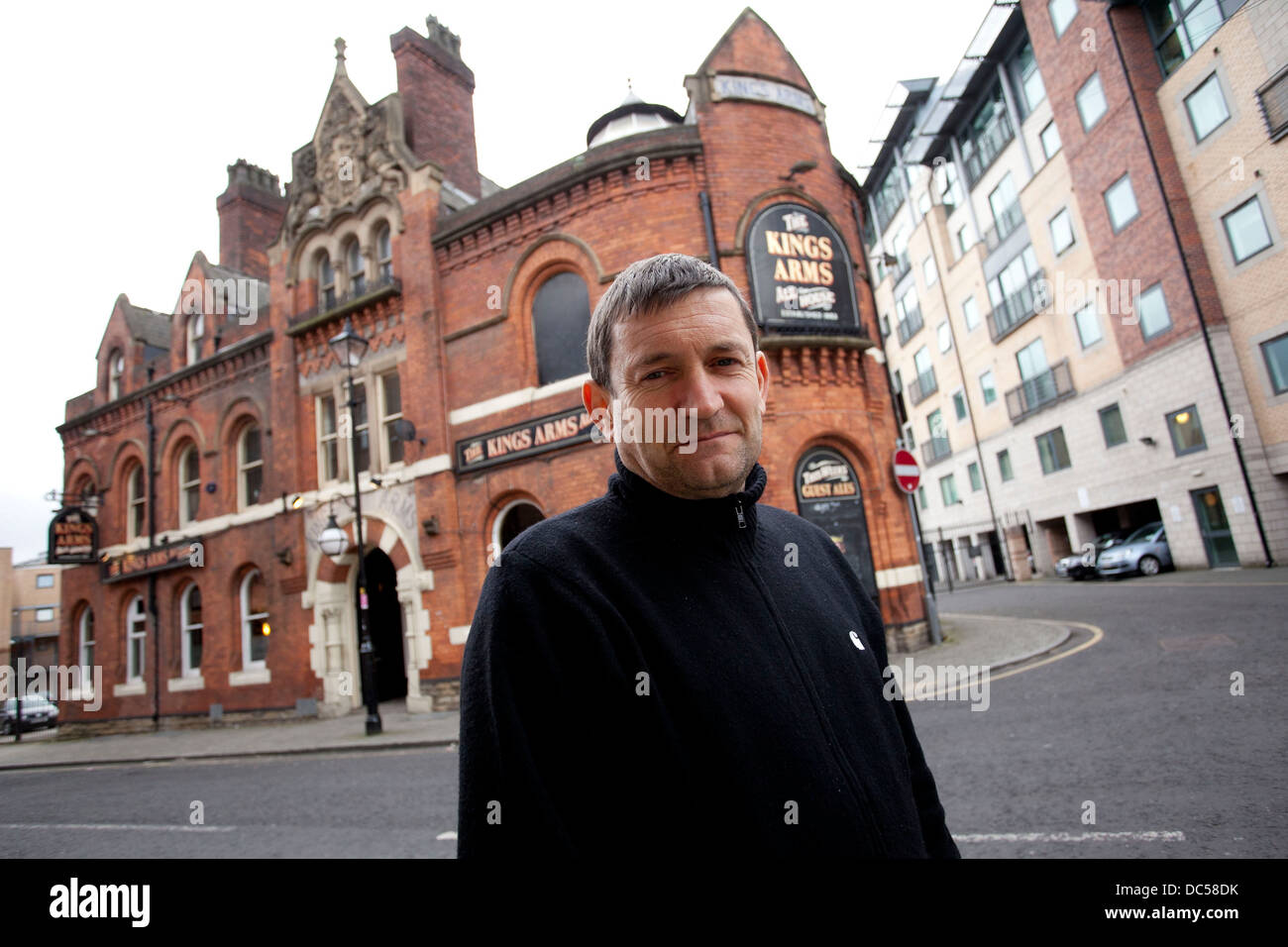 Paul heaton pub hires stock photography and images Alamy