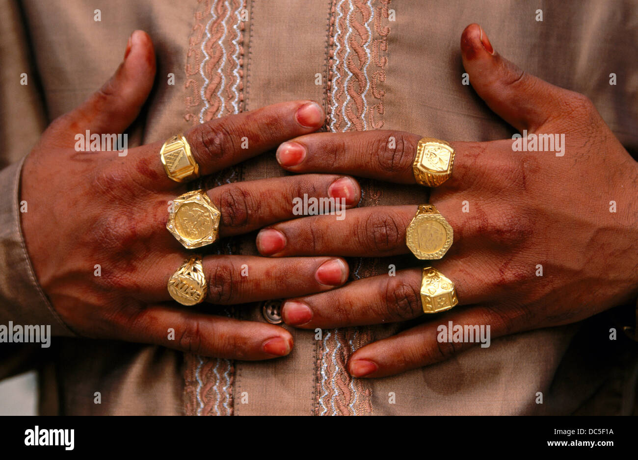 Gold rings pakistan hi-res stock photography and images - Alamy