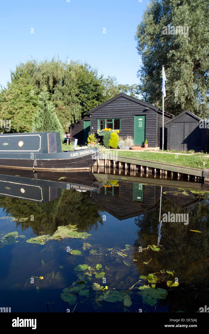 Narrow Boat, Papermills Lock, Little Baddow, Essex Stock Photo Alamy